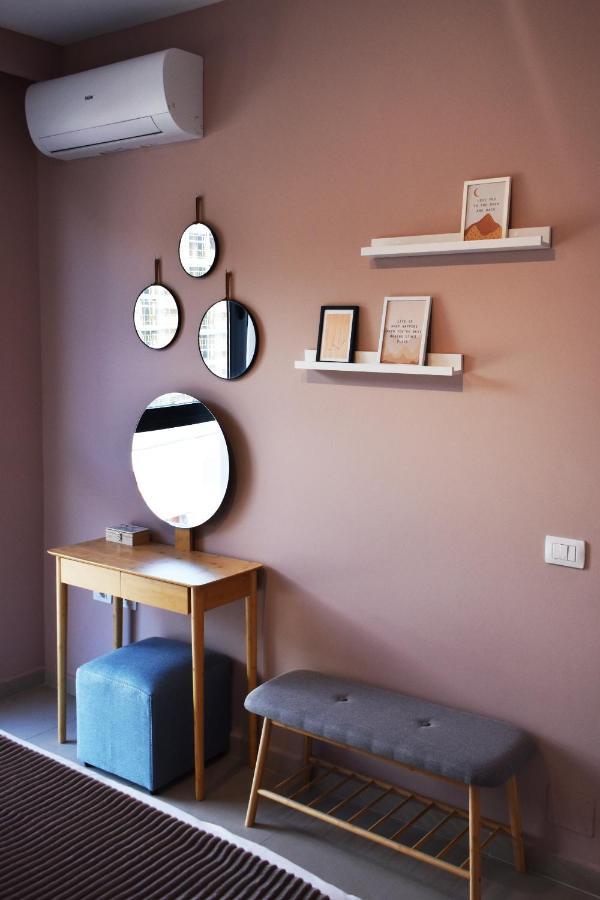 Vibrant Apartment Tiranë Luaran gambar