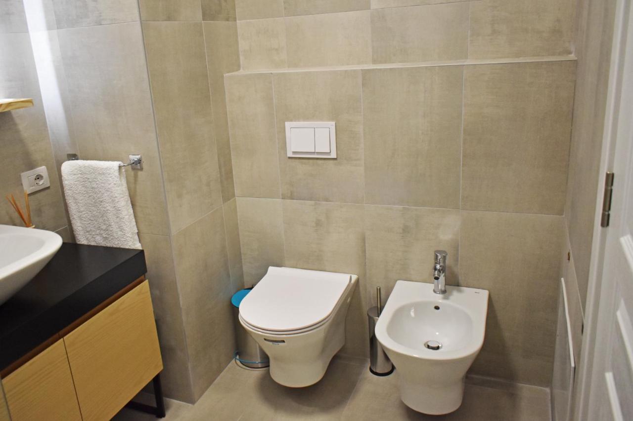 Vibrant Apartment Tiranë Luaran gambar